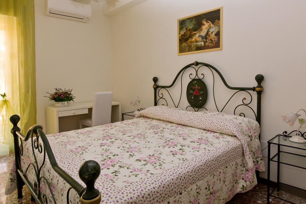 Il Bacio Holidayhouse Best Location For Jubilee 2024-2026 ローマ 部屋 写真