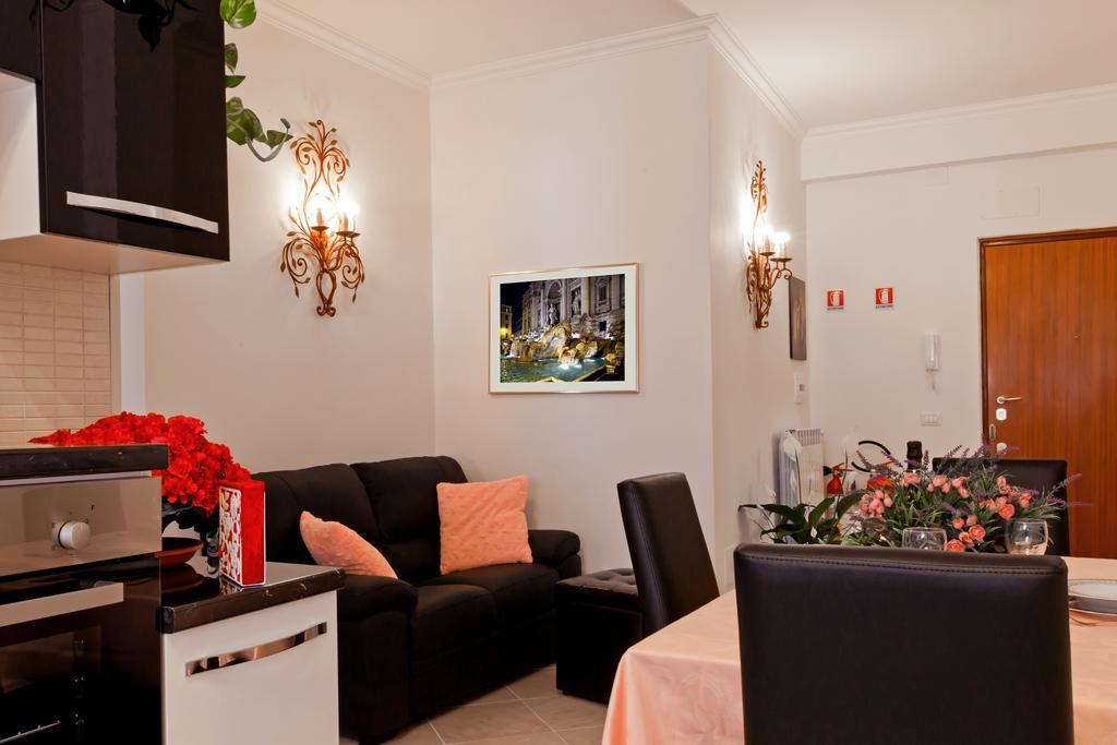 Il Bacio Holidayhouse Best Location For Jubilee 2024-2026 ローマ 部屋 写真